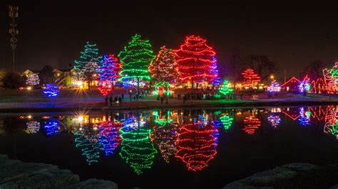 KC's Best Christmas Lights - KC Parent Magazine