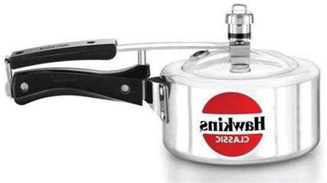 Hawkins Classic 1.5 Liter Pressure Cooker For Fast