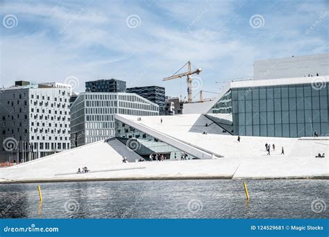 Architecture in Oslo editorial photo. Image of people - 124529681