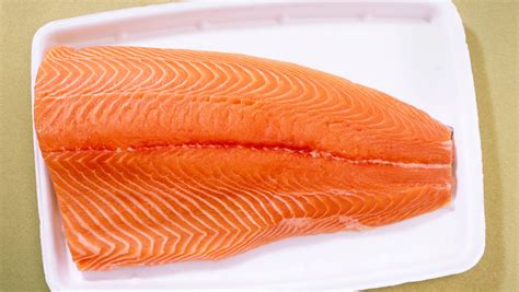 What You Need To Know About Genetically Modified Salmon – Siskiyou Salmon