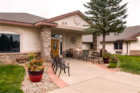 Edgewood in Spring Wind in Laramie | AssistedLiving.org