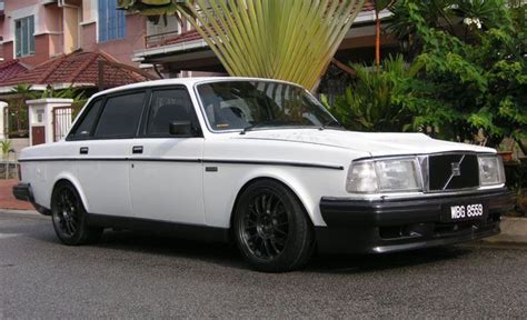 Best volvo 240 sedan modified stories, tips, latest cost range, volvo ...