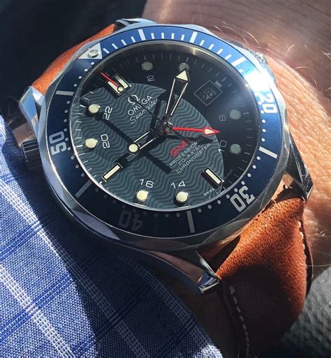 Best leather strap for a blue dial | WatchUSeek Watch Forums