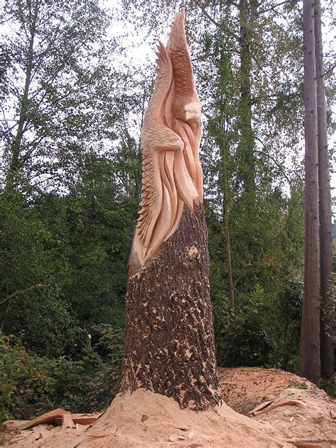 24 Impressive Stump Carved Sculptures - Pop Culture Gallery | eBaum's World