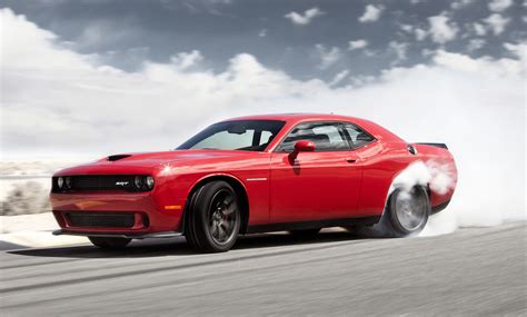 Dodge Challenger Hellcat – Burnout – Motorsport Monday CZ