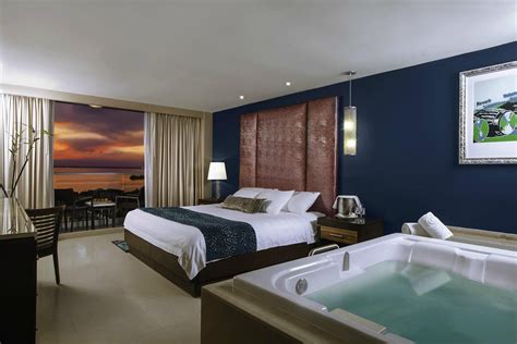 Hard Rock Hotel Cancun Rooms: Pictures & Reviews - Tripadvisor