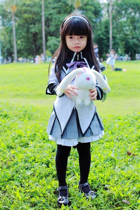 CosGeek: Kids: Homura Akemi