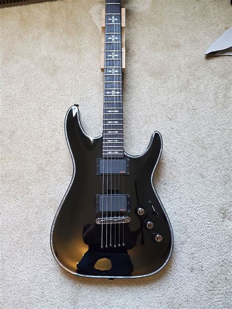 Schecter C1 Hellraiser Black | Reverb