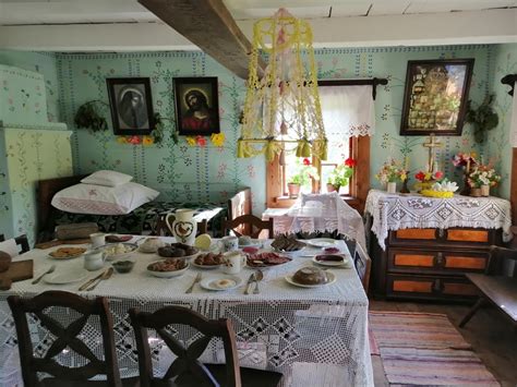 The interior of an old Polish peasant house. : europe