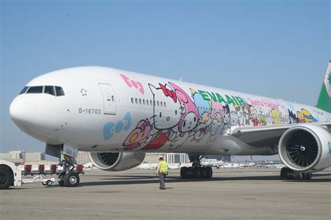 EVA Air unveils new Hello Kitty jet - LA Times