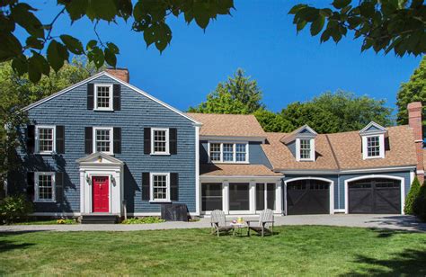 blue house with red door ideas - Conchita Colby