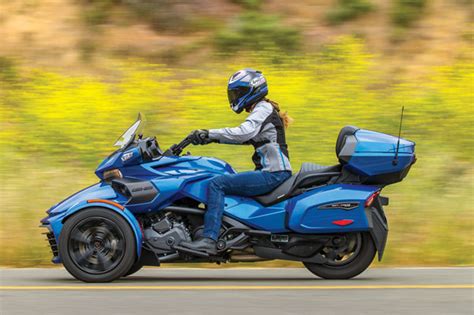 2018 Can-Am Spyder F3 Limited | Road Test Review | Rider Magazine