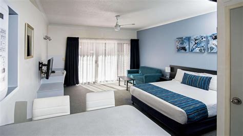 The Beach Motel Hervey Bay from £47. Hervey Bay Hotel Deals & Reviews ...