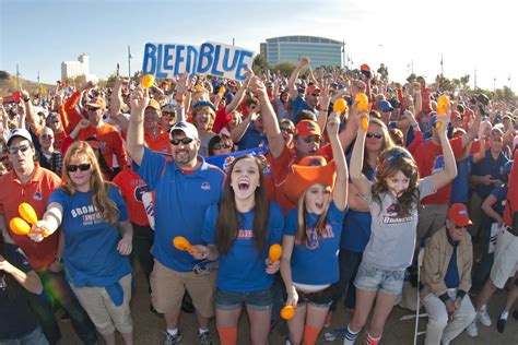 The Female Guide to Surviving Your First College Football Tailgate