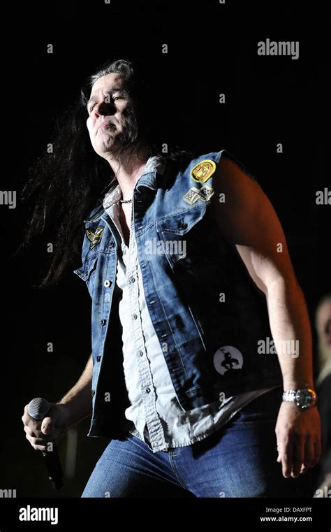 Slaughter band hi-res stock photography and images - Alamy