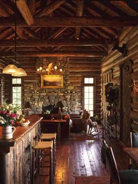 All I Need is a Little Cabin in the Woods (34 Photos) | Rustic house, House design, Log cabin homes