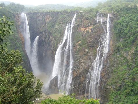 Visit Pachmarhi to enjoy the wildlife and architecture in the middle of nature. – Bhavya ...