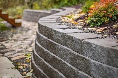 3 Durable Retaining Wall Materials