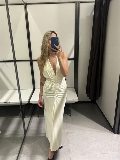 6 New Dresses at Zara That Our Editor Tried On and Loved | Who What Wear