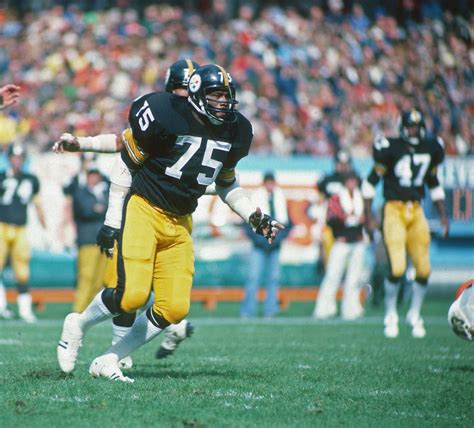 Pittsburgh Steelers Bring Back Classic Look With Latest Throwback Uniform