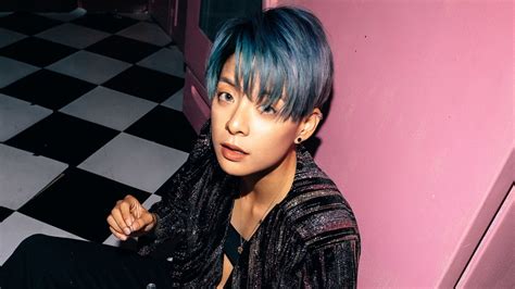 Not Just K-Pop’s Tomboy: Amber Liu Defines Beauty on Her Own Terms | Allure