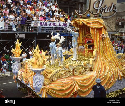 Mardi Gras parade float, French Quarter, New Orleans, Louisiana, United States of America Stock ...