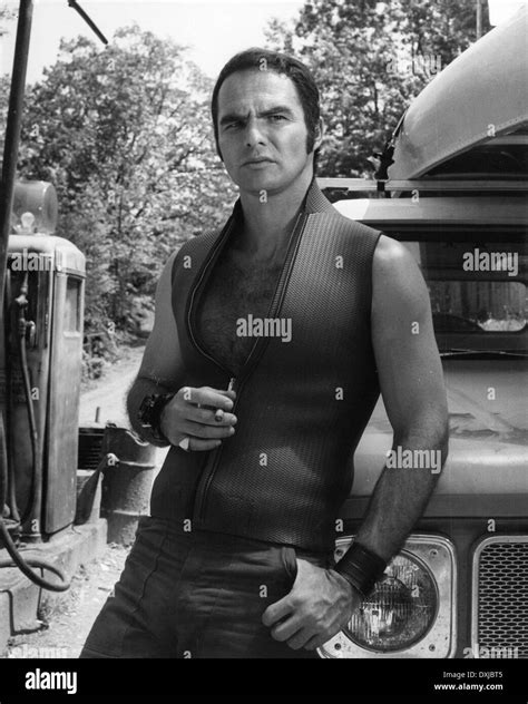 DELIVERANCE (US1972) BURT REYNOLDS Stock Photo - Alamy