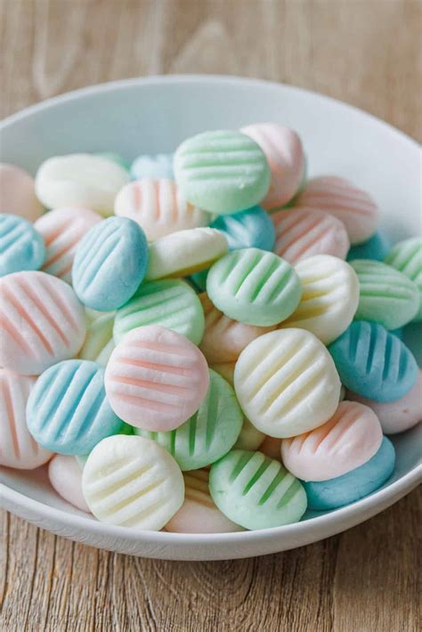 Cream Cheese Mints Recipe - NatashasKitchen.com - Doctor Woao