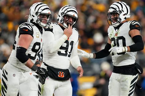 Bengals Injury Update: Sam Hubbard A Game-Time Decision For Monday's ...