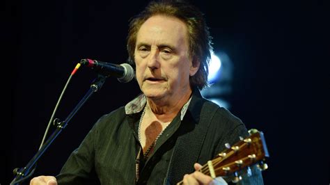 Denny Laine: Paul McCartney pays tribute after Moody Blues singer and ...