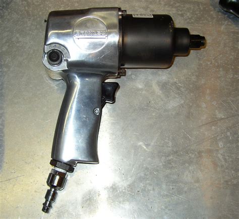 Impact wrench - Wikipedia