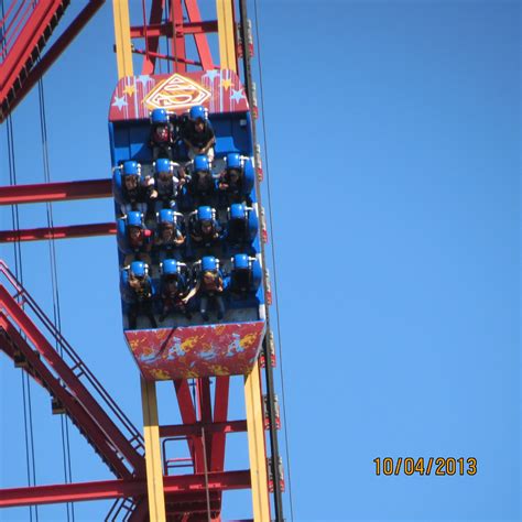 Superman! Six Flags Magic Mountain, Valencia, California. | Six flags ...