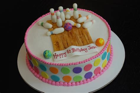 Bowling Cakes – Decoration Ideas | Little Birthday Cakes