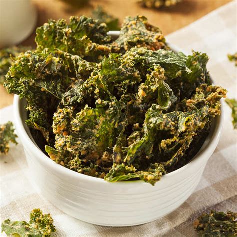 Crispy Kale Chips Recipe: How to Make Crispy Kale Chips