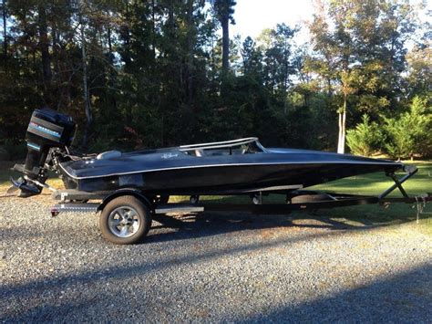 HydroStream V-King 1983 for sale for $9,500 - Boats-from-USA.com