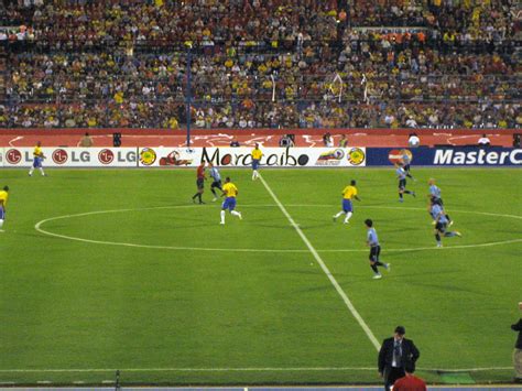 Archivo:Brazil vs. Uruguay Semifinals Copa América 2007.jpg - Wikipedia, la enciclopedia libre