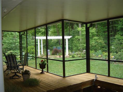 Screen Rooms with Aluminum Roof - BackYard Enclosures