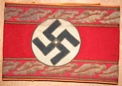 NSDAP Political Leader Insignia: Reichsleiter Insignia