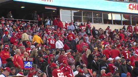 Chiefs Fans Fed-Up Following Pathetic Performance Against Raiders | FOX ...