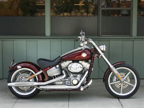 Harley Davidson motorcycle side view wallpapers and images - wallpapers, pictures, photos