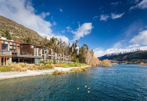 Best Price on Hilton Queenstown Resort and Spa in Queenstown + Reviews