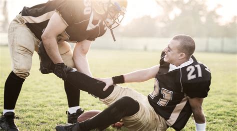 The Most Common Football Injuries (and What To Do if You’ve Sustained One) - Access Sports ...