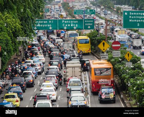 jakarta traffic is becoming a nightmare Stock Photo - Alamy