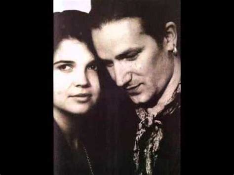 U2 - Everlasting Love - YouTube