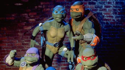 Teenage Mutant Ninja Turtles Movie Introducing Female Turtles | GIANT FREAKIN ROBOT