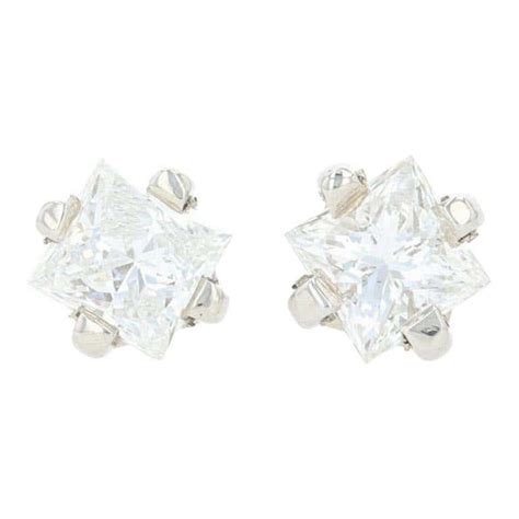 2 Carat Princess Cut Diamond Earrings - 58 For Sale on 1stDibs