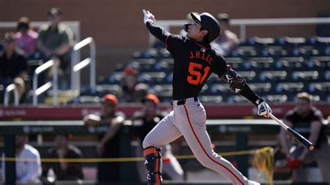 Watch Jung Hoo Lee blast first Giants spring training homer vs. D-backs ...