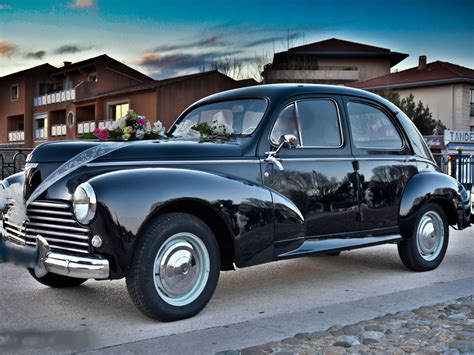 Location PEUGEOT 203 de 1958 pour mariage - Bouches-du-Rhône