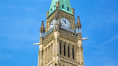 Peace Tower in Ottawa, Ontario | Expedia.ca