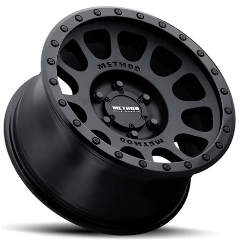 18" Method Wheels 305 NV Matte Black with Gloss Black Lip Off-Road Rims ...